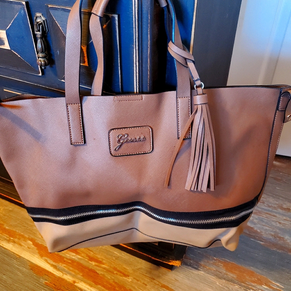 Large tote purse
